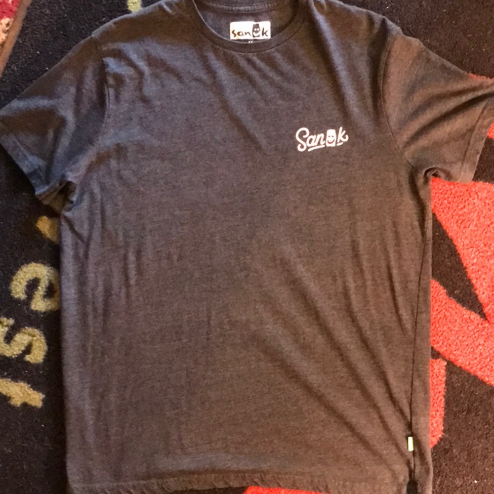 SANUK BIG FOOT SHIRT